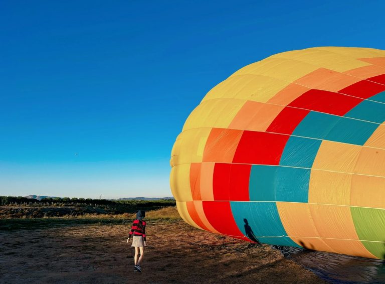 4.HOT AIR BALLON TAMECULA